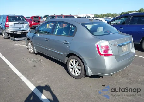 2010 Nissan Sentra 2.0Sl from USA, damaged, VIN 3N1AB6AP5AL703338